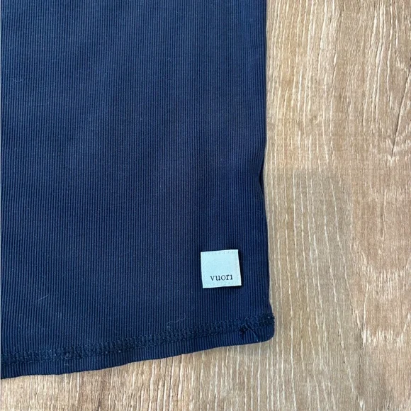 Vuori pose tee - Picture 2 of 3